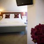 The Hideaway At (adults Only) 4* Windermere