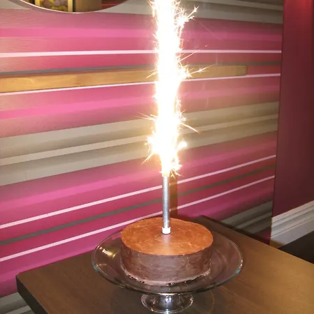 ゲストハウス ザ ハイダウェイ アット 大人専用 ウィンダミア