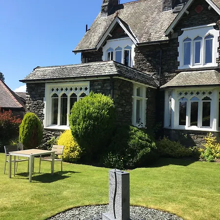 ザ ハイダウェイ アット 大人専用