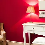Guest house The Hideaway At (adults Only) 4*