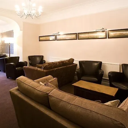 The Hideaway At (adults Only) Konukevi Windermere